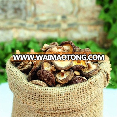 Asia dried head shiitake mushroom without stem